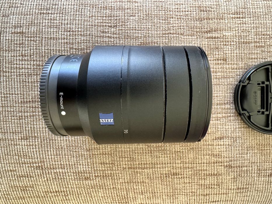 Lente Objetiva Sony FE 24-70 f4 Zeiss