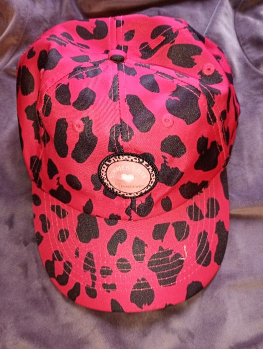 Nowa czapka damska rozmiar uniwersalny