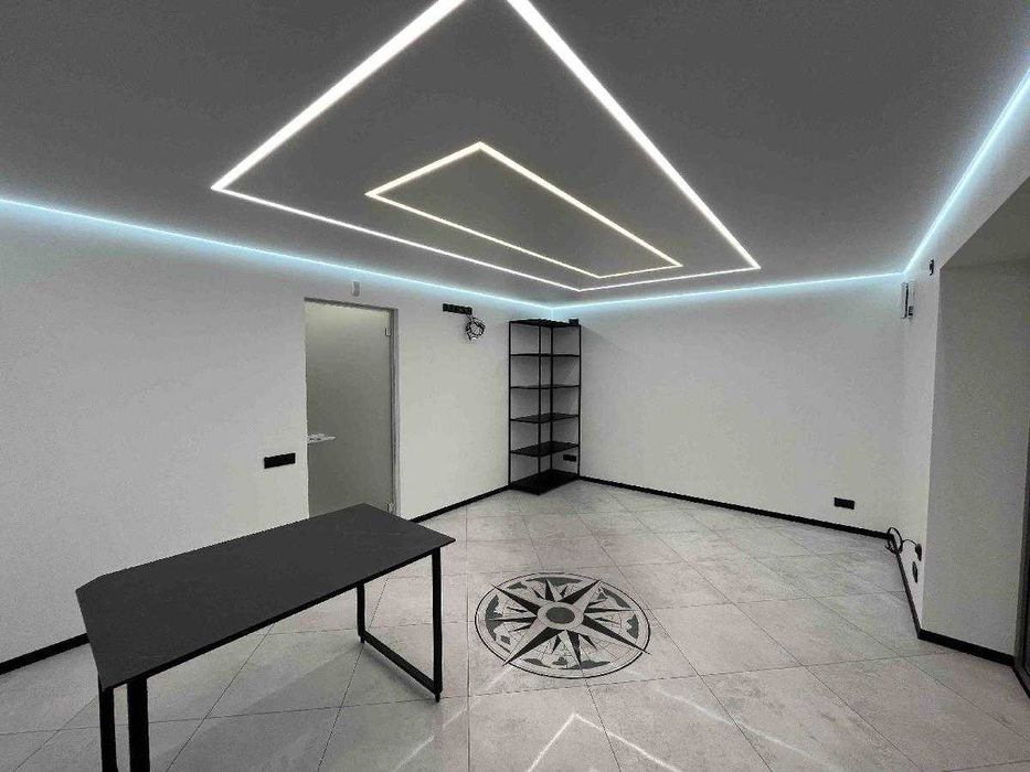 Комерційне приміщення по вул. Незалежності