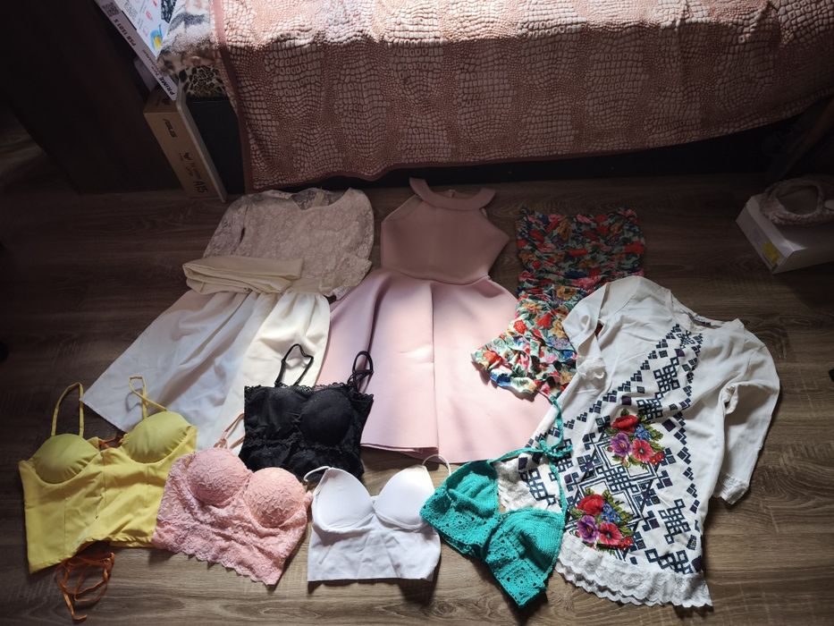 Продам речі одним лотом