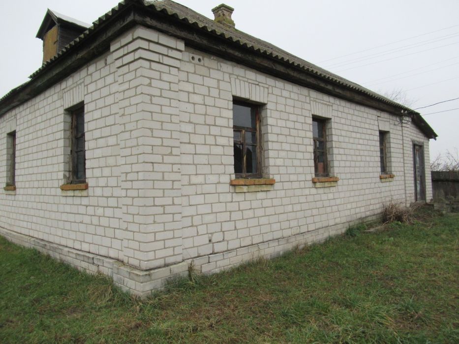 Продам будинок в с.Семиполки.ціна-15500у.е