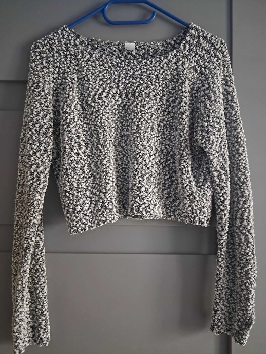 Krótka bluzka rozm.M