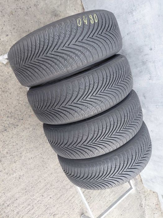 Резина зима 95% Michelin Alpin 5 205.55.16