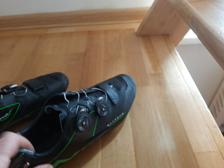 Веловзуття професіональне Northwave Extreme.