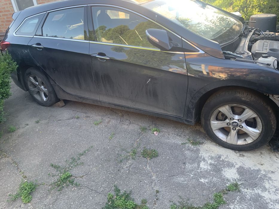 Автомобіль хюндай І40