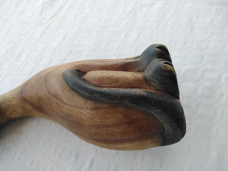 Gato em Madeira Maciça