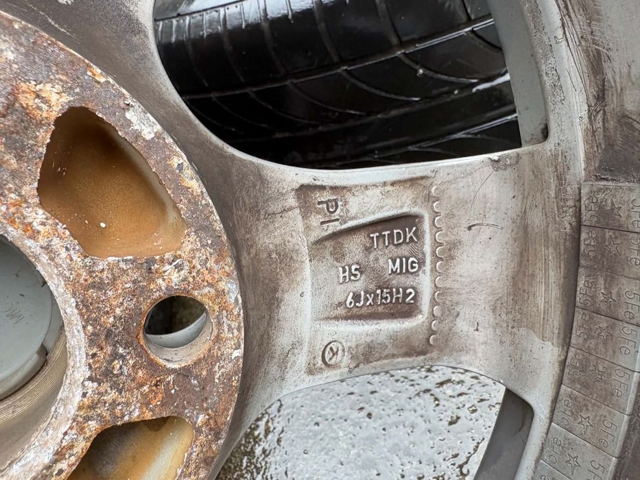 Felgi 15 Dezent. Polecam.  Hyundai i30