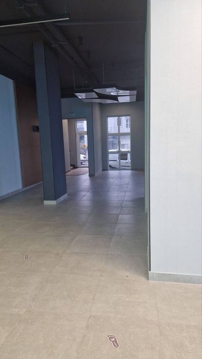 Оренда комерції на південно-заході