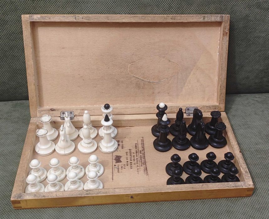 Шахматы-шашки СССР, 1975г., 37х37см