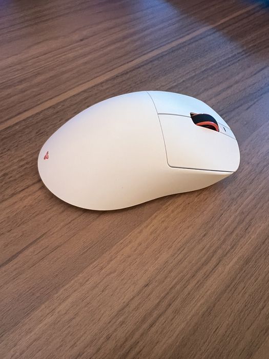 (NOVO) Rato gaming wireless Fantech Yari Pro
