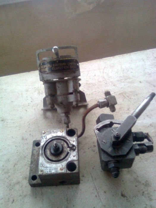 Гидрораспределители, гидропанель, пневмораспределитель