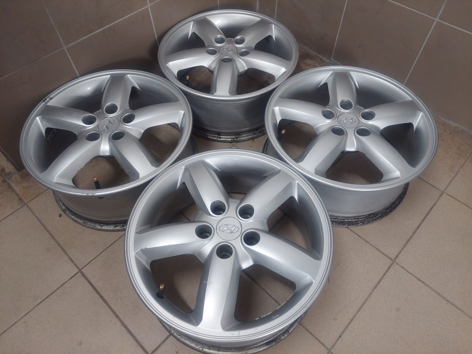 Оригінальні легкосплавні диски Hyundai Kia R17 5×114.3