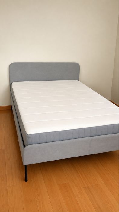 Cama + Colchão IKEA
