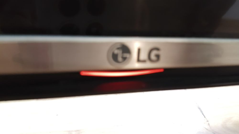 LG 55" Smart TV 4K UHD