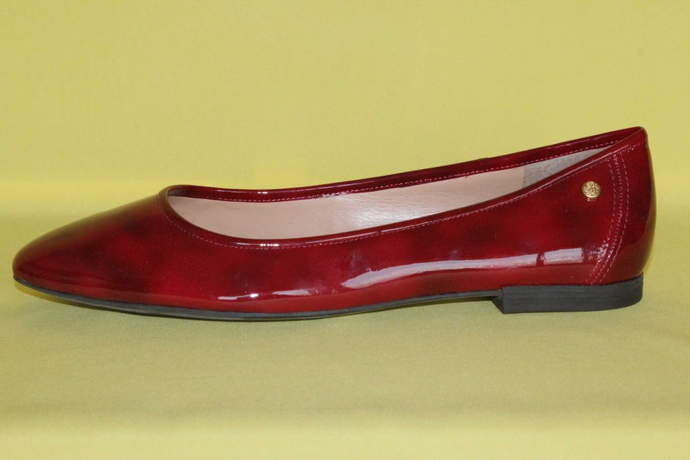 Балетки жіночі Vince Camuto, розмір 42,5