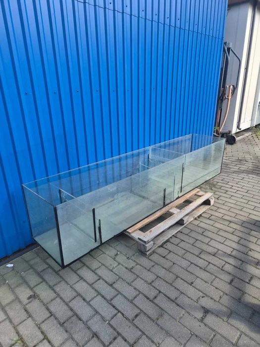 Sprzedam akwarium 625l