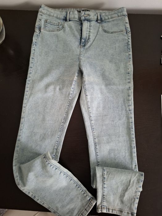 Spodnie damskie jasne jeansy rozm.42