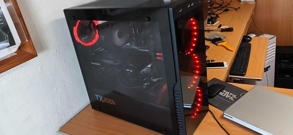 PC Gaming & Produtividade | i7-9700K | RX 6600 XT 8GB | 16GB 3600MHz | 2.6TB Armazenamento | Win 11 + Office