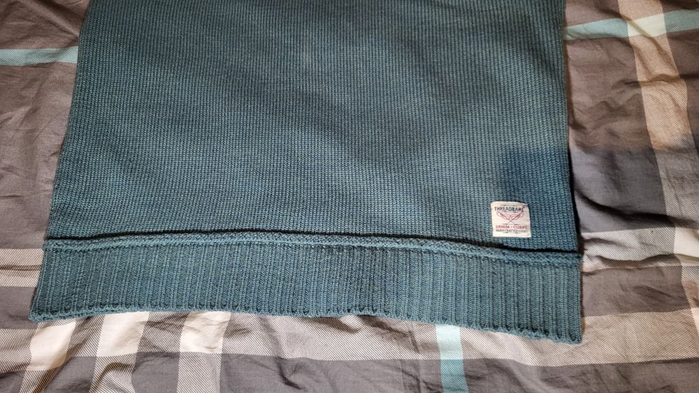 Śliczny sweter męski Threadbare wełna zielony turkus
