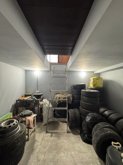 Продам капітальний цегляний гараж в центрі чернігова АК29