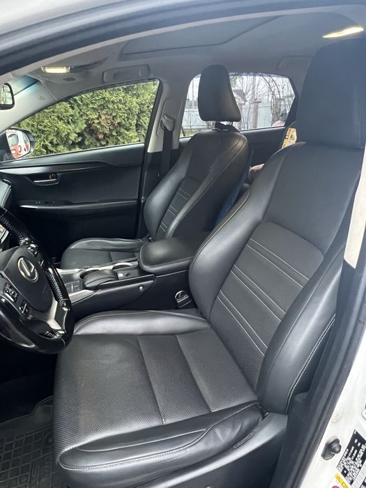 Lexus NX 300h 2016