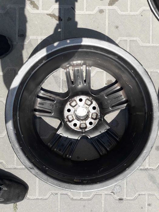 Oryginalne Alufelgi 18" Audi 8P 8V kolor grafitowy 5x112