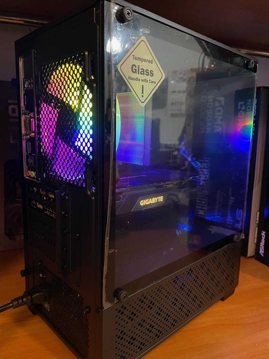 Komputer Ryzen 7/32GB/SSD512GB/GeforceRTX2070 8GB/Win11 Mocny do gier