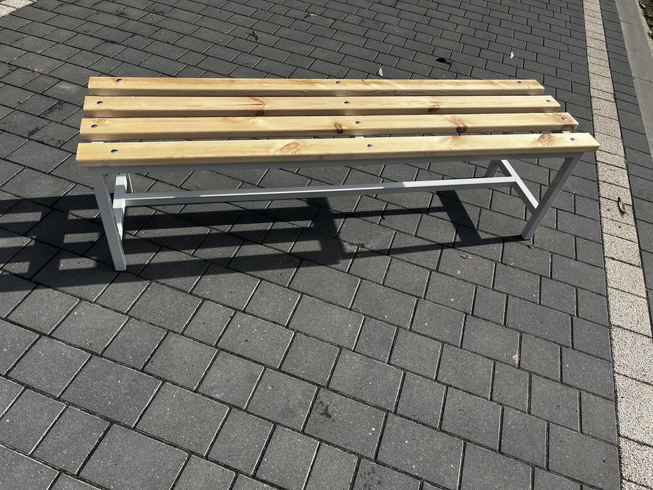 Ławka szatniowa dla szkół  silowni