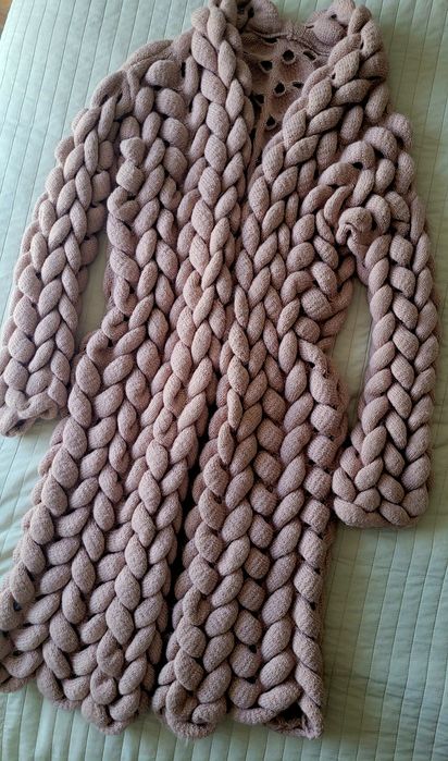 Luksusowy, premium sweter kardigan o grubym splocie, rozmiar uniwersal