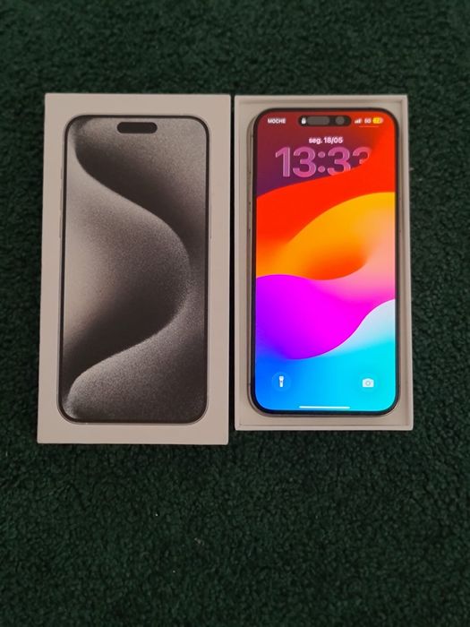 IPhone 15 Pro Max 256GB Titânio Natural