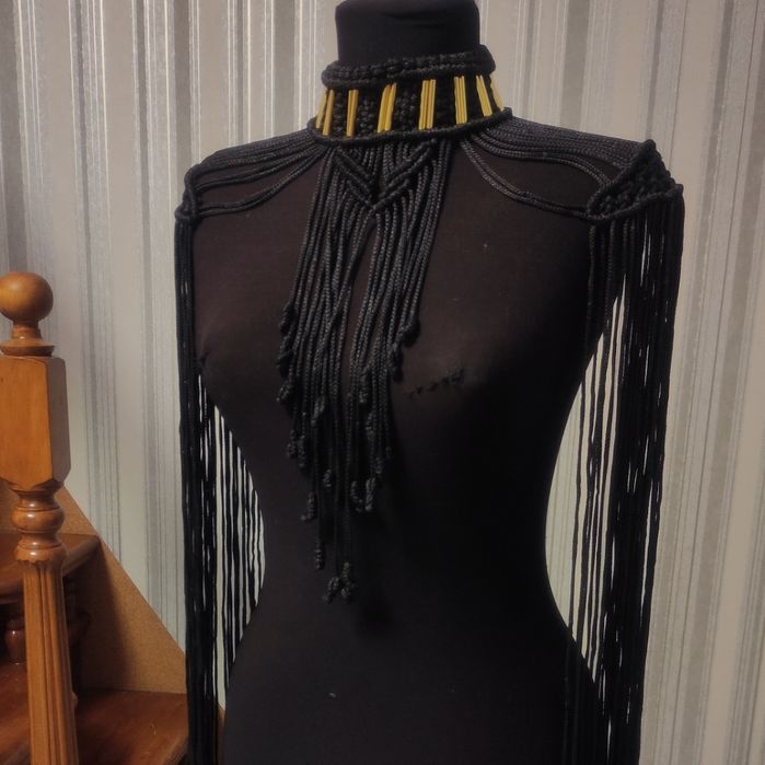 Накидка на плечі, чокер макраме
