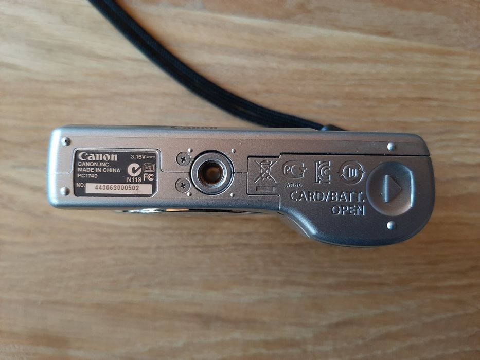 Продам  Canon PC 1740