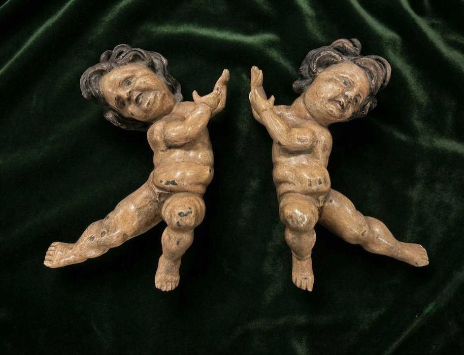 Busto antigo de Querubim