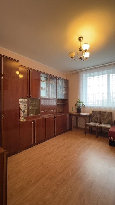 Оренда 2 кім квартири Центр вул. Хотинська 12, старіша новобудова ІО