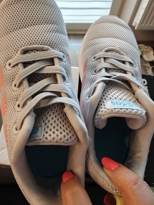 Buty adidas dziecięce