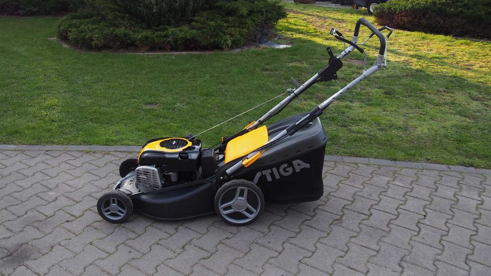 Stiga Turbo 53 SE4Q kosiarka spoalinowa Fv23%