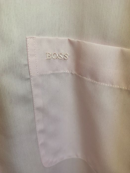 Sprzedam elegancką koszulę Hugo Boss