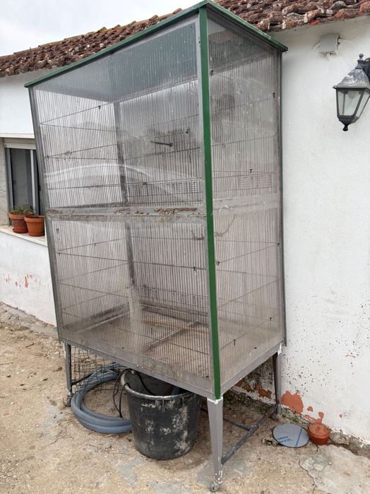 Gaiola Exteriror pássaros