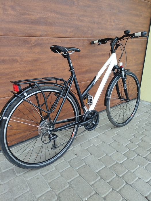 Rower trekkingowy koła 28 rama aluminiowa