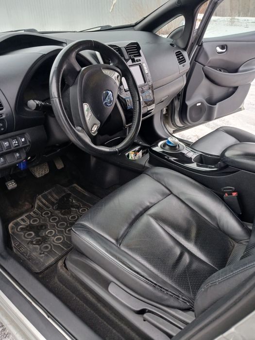 Nissan leaf 10.2014 TEKNA 86%