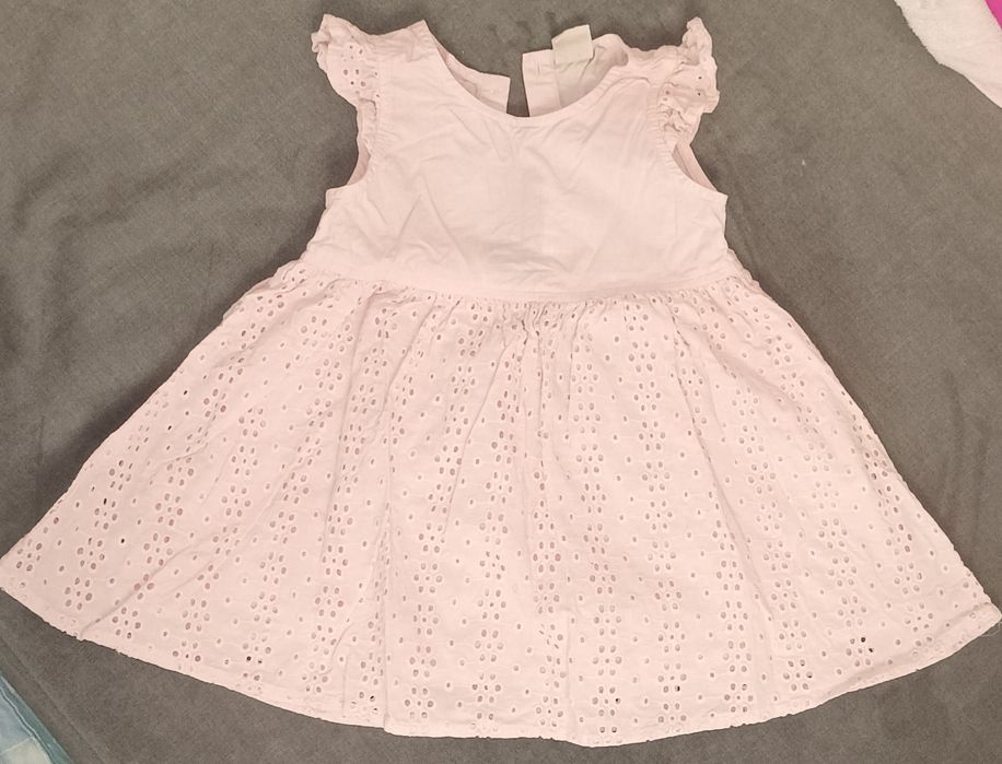 Платье  на  девочку