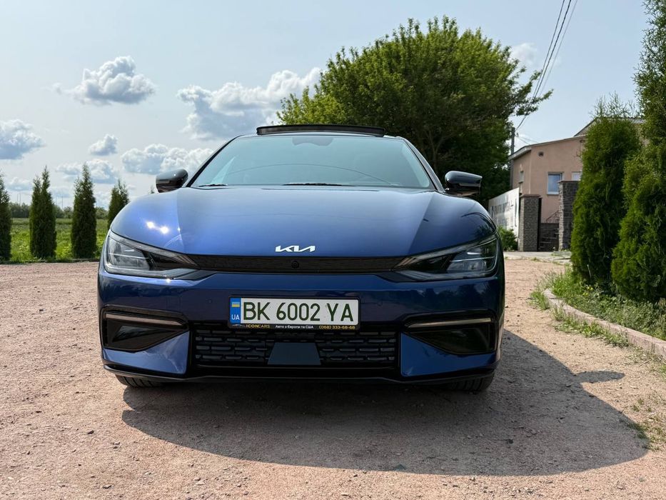 Продам Kia ev6 .