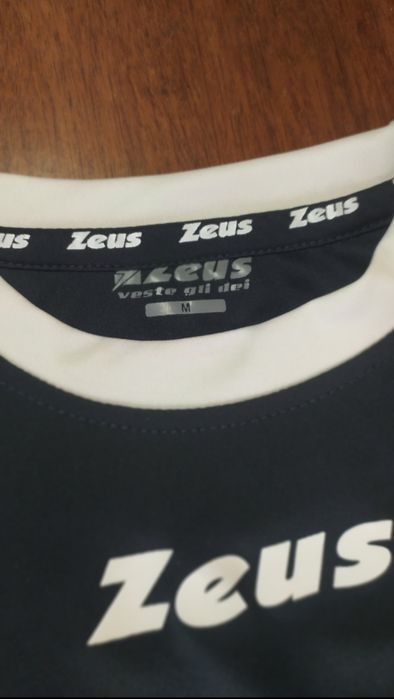 Футболка Zeus Gold Nafta, розмір M, спортивна, стан відмінний