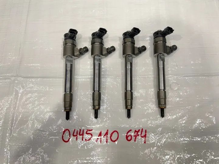 Wtrysk Wtryski 2.2 multijet Alfa Romeo Jeep 0445110674 stelvio cherokee
