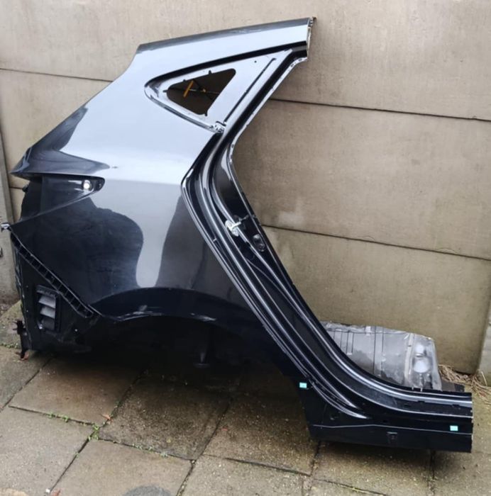 Hyundai ix35 błotnik próg prawy tył