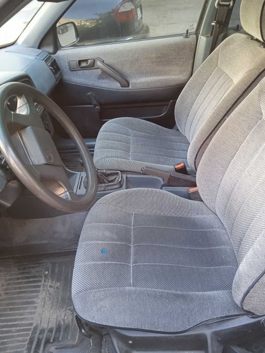 Volkswagen Passat 1990 VIN WVWZZZ31ZLE086861 фото оголошення 6 з 8