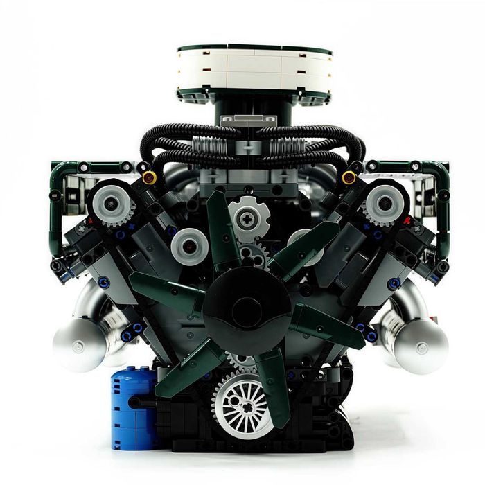 Mould King 10182 V8 Танковий Двигун. 2250 дет. У коробці. Tank Engine