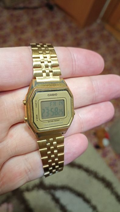 Casio illuminator la680we женские