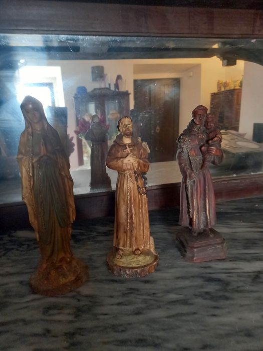 Arte Sacra- Imagens de Nossa Senhora, S.Francisco de Assis e Santo Ant