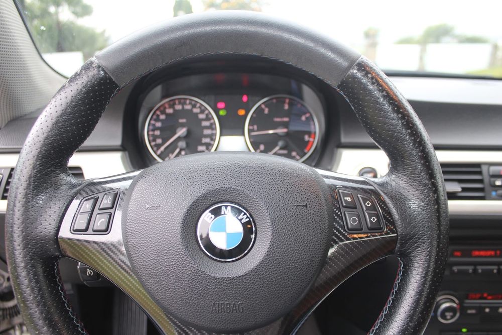 Bmw 320d Coupé e92 2.0 Diesel Automático 2007